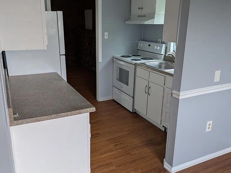 134 Shellcove Rd — Photo 1