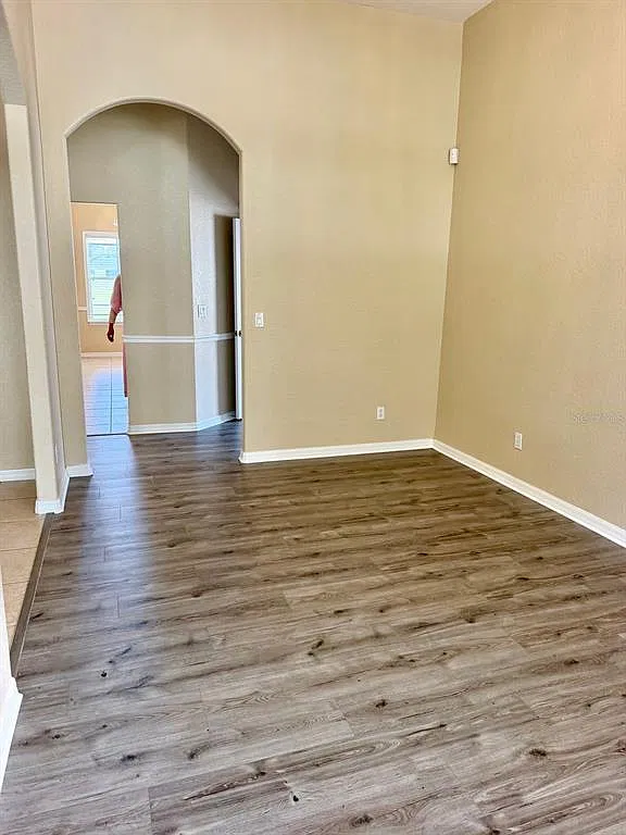 4 bed, 3.0 bath, 2383 sqft, $3,100 — Photo 3