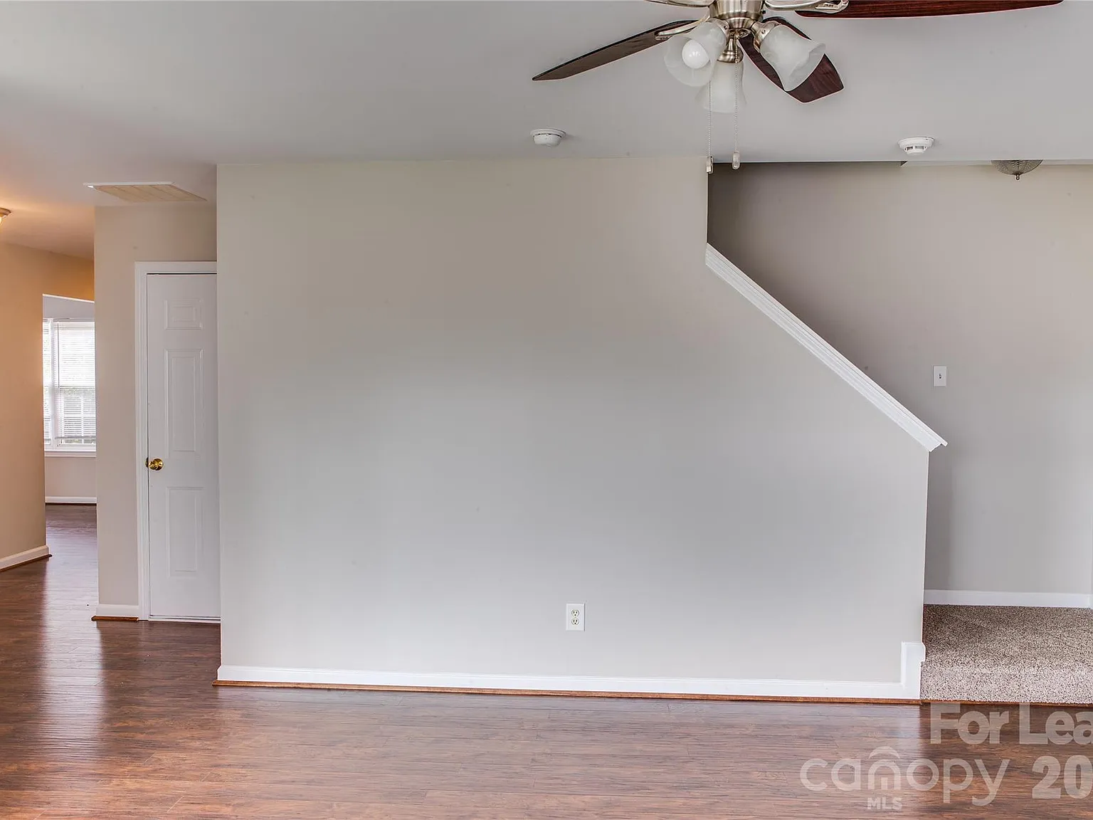 4 bed, 2.5 bath, $1,975 — Photo 4