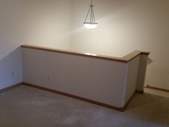 upstairs den/reading area