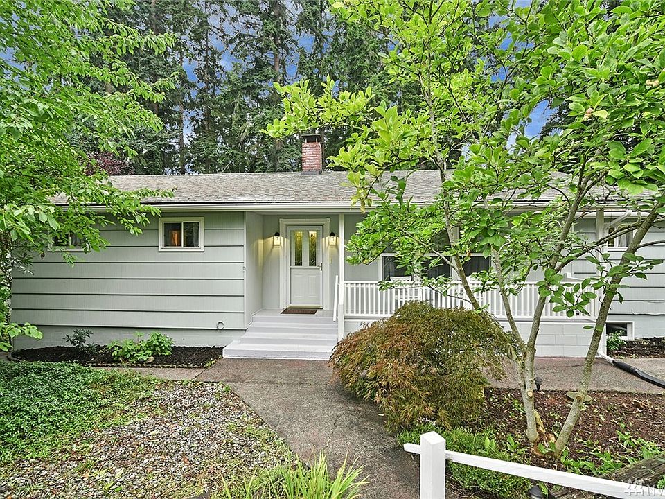 1st image of 16445 Lemolo Shore Dr NE