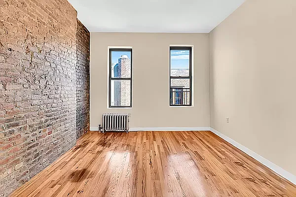 Rented by The Agency | media 16