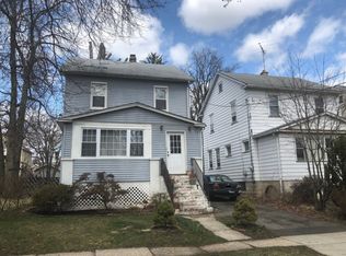 431 E 6th Ave, Roselle, NJ 07203