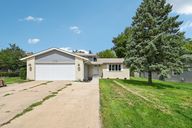 3721 Wirth Rd-S2108-001.jpg