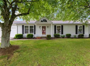526 Sheffield Dr, Versailles, KY 40383
