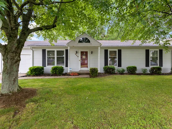 526 Sheffield Dr, Versailles, KY 40383