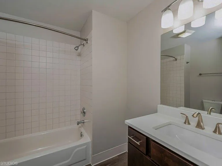Carriage House Lofts — Photo 6