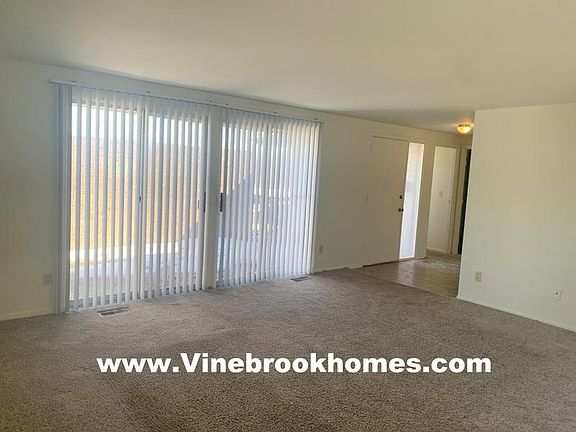 3rd image of 5640 Troy Villa Blvd