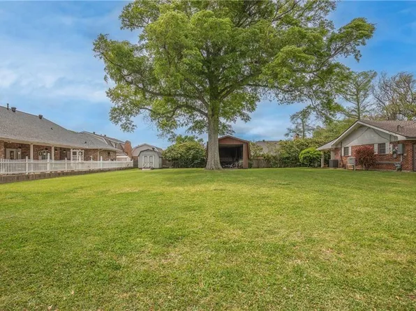 615 Spruce St, Norco, LA 70079