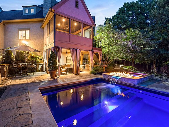 4th image of 4635 Stockport Cir