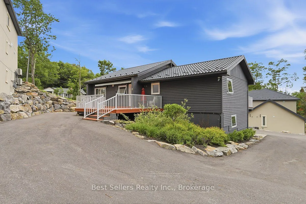 3 bed, $2,999 — Photo 3