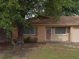 1413 Harrison Ln, Hurst, TX 76053