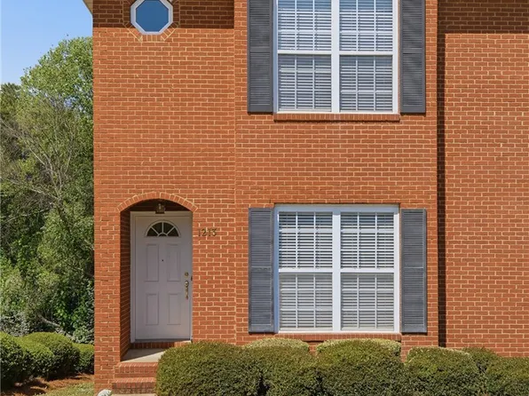 1213 N Dean Rd, Auburn, AL 36830