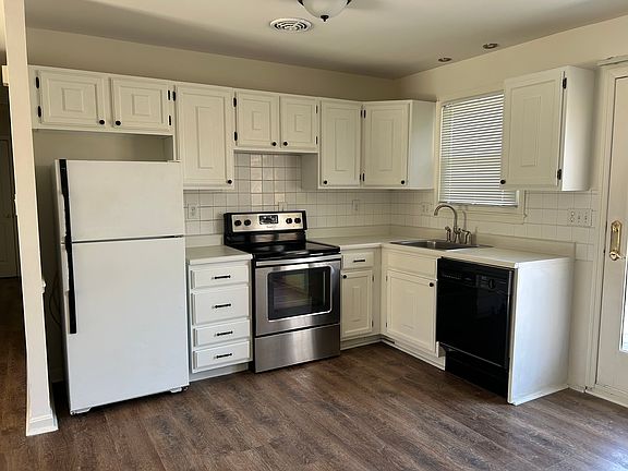 5th image of 903 Park Ter