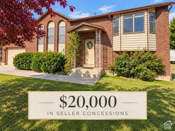 3857 Foxglen Dr, Roy, UT 84067