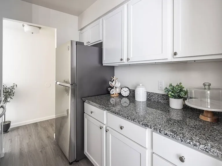 Solon Park Apartments — Photo 6