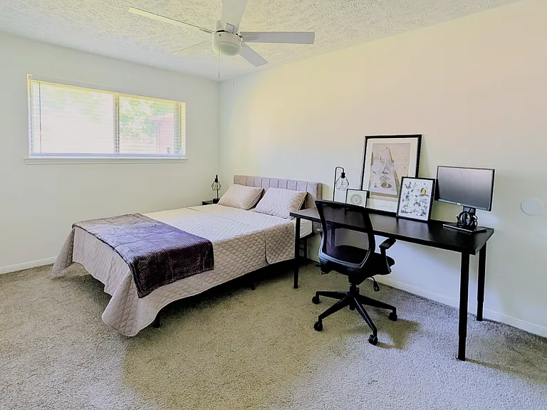 9815 Sagemoss Ln — Photo 10