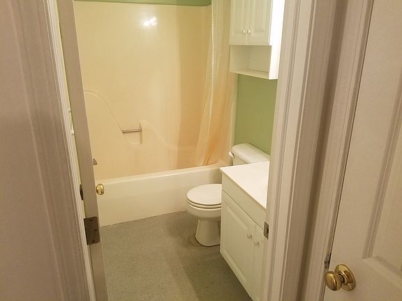 5th image of 3127 9th Ave