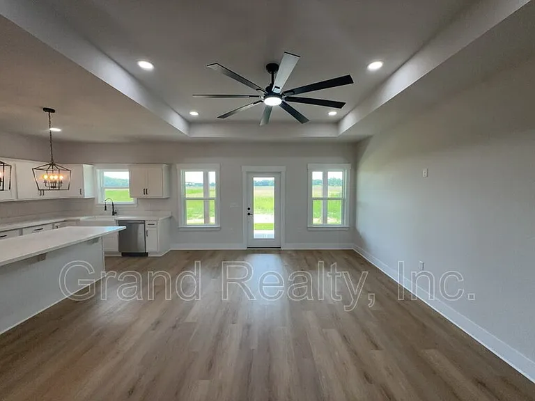 9351 Salter Rd — Photo 6