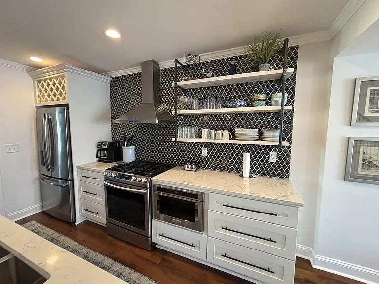 152 Gordon St — Photo 4