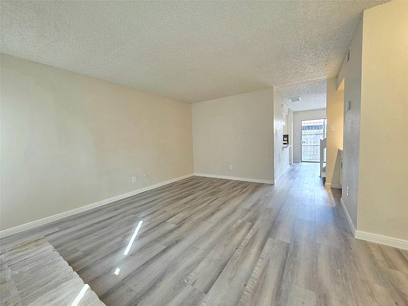 4th image of 11685 Alief Clodine Rd #11