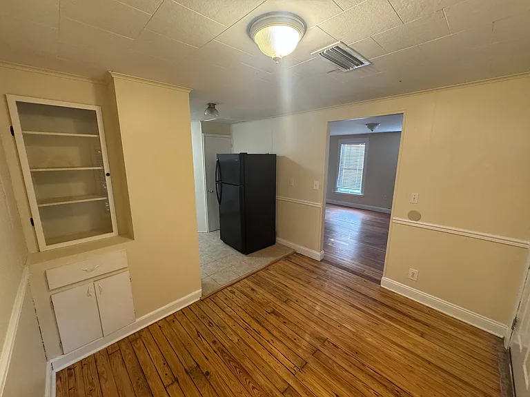 10 Olive St — Photo 5