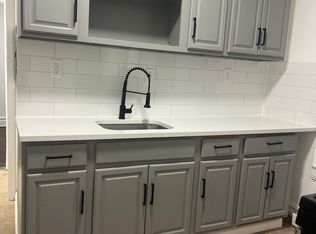 375 Park Ave #205, East Orange, NJ 07017