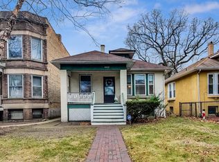2027 W Estes Ave, Chicago, IL 60645