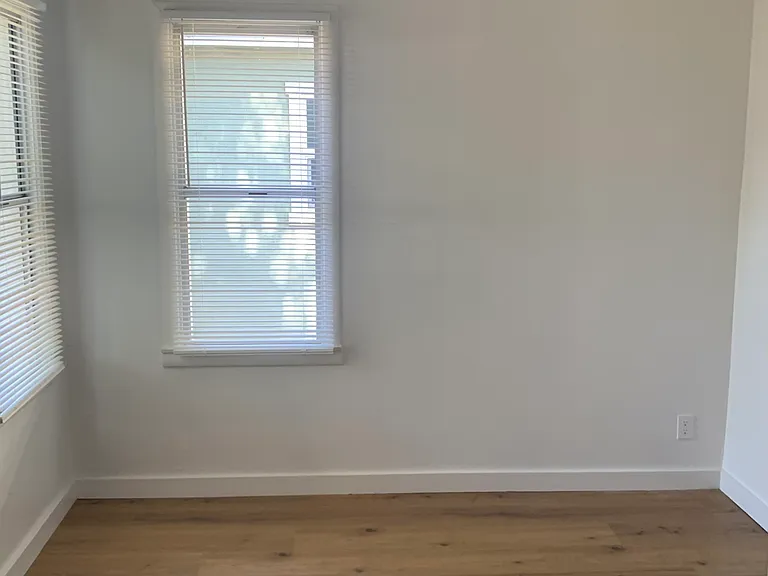 101 Elliot St — Photo 6