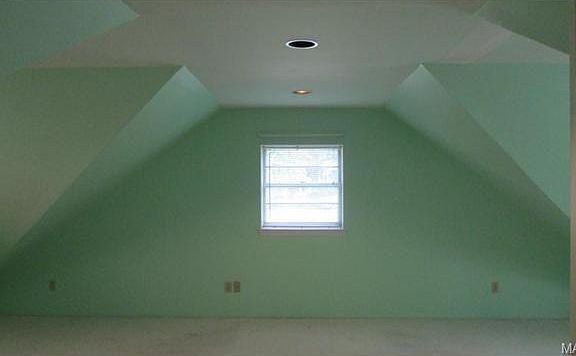 3rd image of 6640 Nottingham Ave