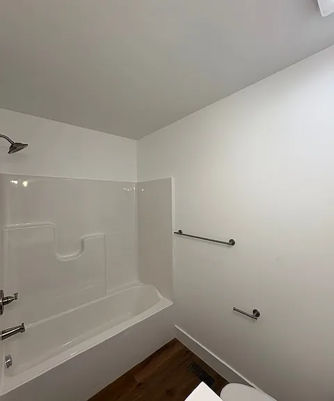 106 Landon Ln — Photo 8