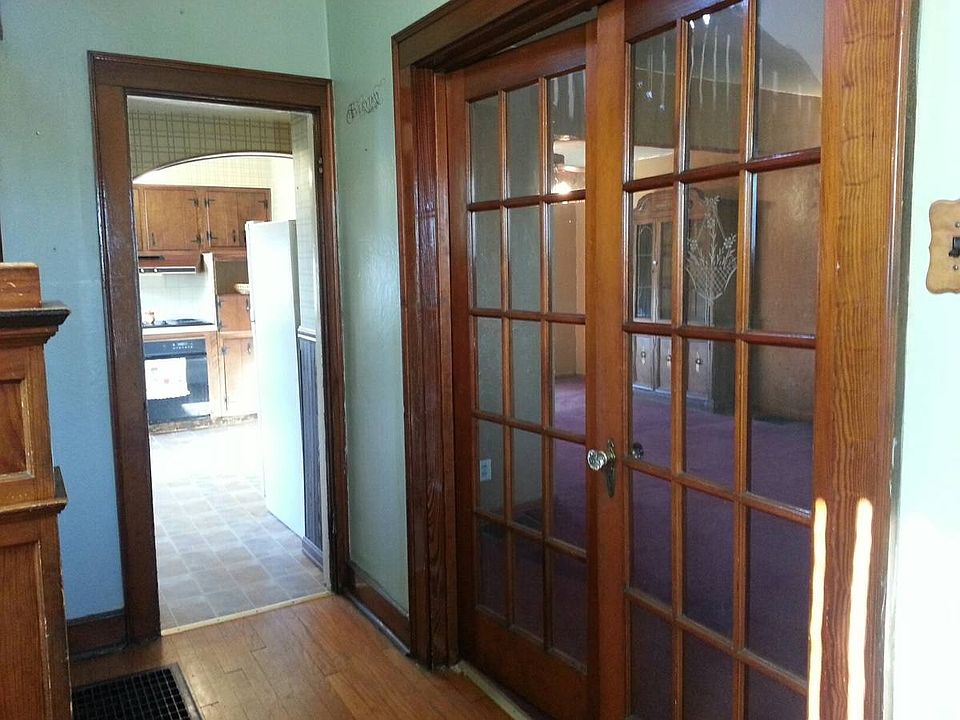 Building Photo 4