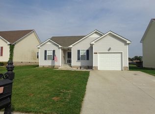 549 Fox Trot Dr, Clarksville, TN 37042