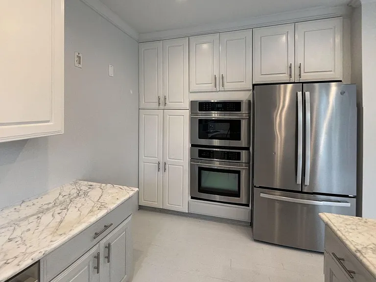386 Entrada Dr — Photo 6