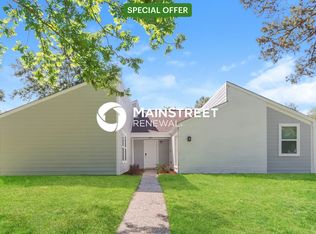 1911 Hamlin Valley Dr, Houston, TX 77090