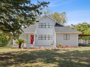 6106 Barnes Rd, Crestview, FL 32536