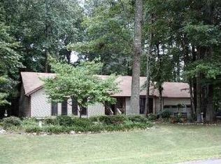 1529 Harmont Dr, Raleigh, NC 27603