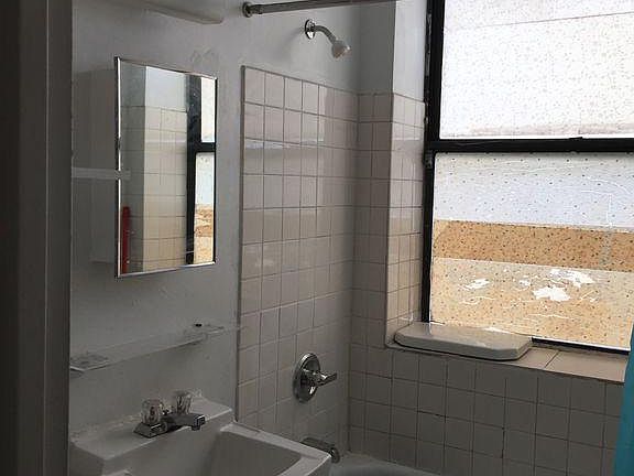 5th image of 167 Sands St #313A
