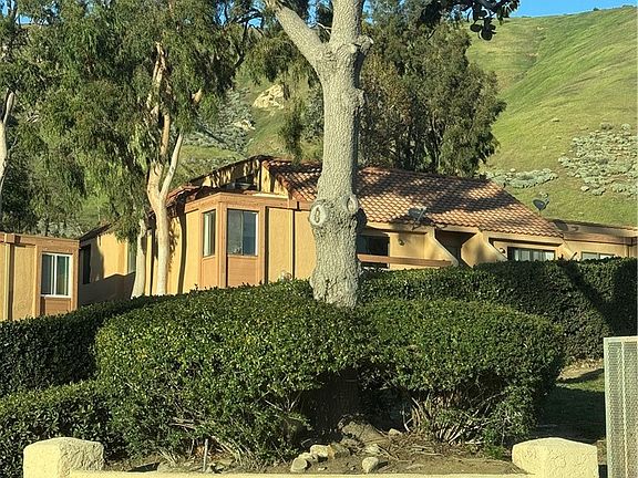 3rd image of 1440 W Edgehill Rd APT 8