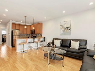 310 Todd Pl NE APT 2, Washington, DC 20002
