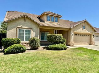 2228 E La Vida Avenue, Visalia, CA 93292