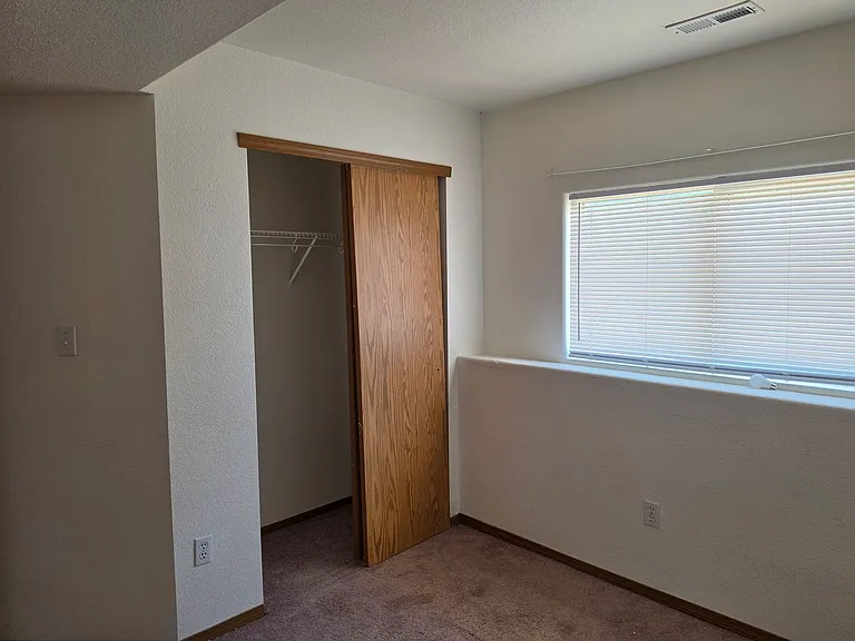 2302 South Dr — Photo 10