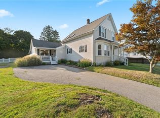 15 Buell Ave, North Smithfield, RI 02896