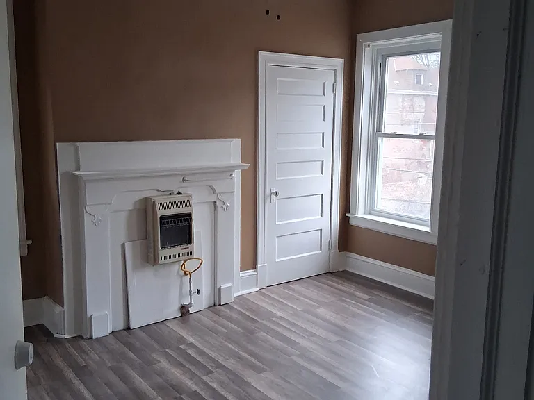 7232 Hermitage St #2 — Photo 2