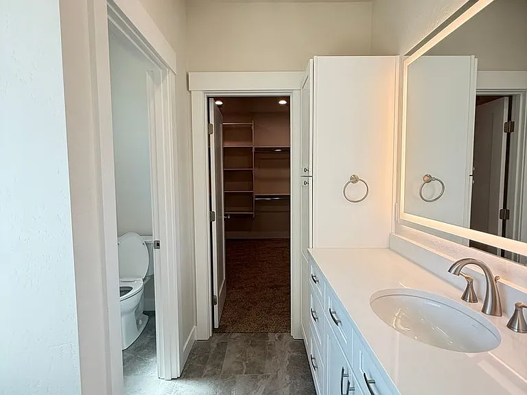 3145 Monaco Ct — Photo 12
