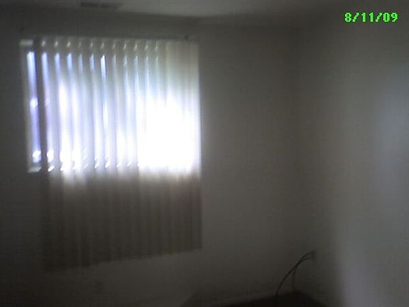 effeciency living room