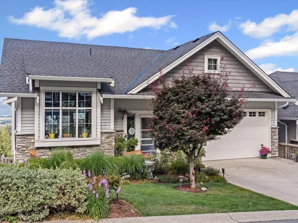 47215 Sylvan Dr, Chilliwack, BC V2R 0R8