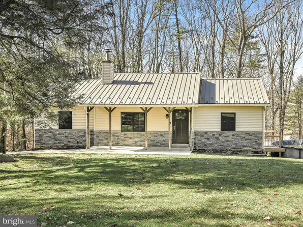 258 Creek Dr, Auburn, PA 17922