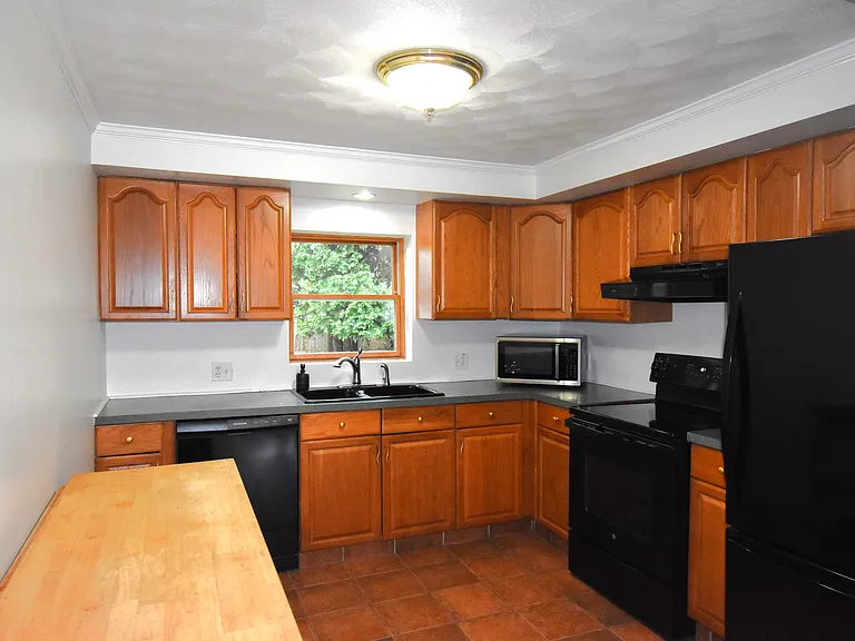 59 Junction St — Photo 15
