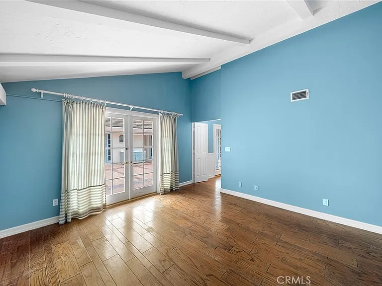 905 Emerald Bay — Photo 24